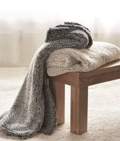 Women Nayked Apparel Accessories>Epic Sherpa Blanket That Folds Into A Pillow