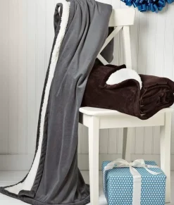 Women Nayked Apparel Accessories>Mountain Lodge Blanket