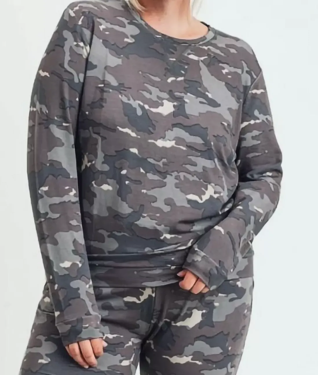 Women Nayked Apparel Hoodies & Sweatshirts>Real Women'S Plus Earth Print Pullover/Discontinued