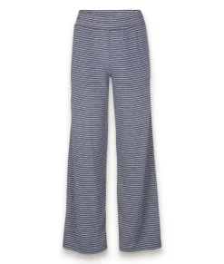 Women Nayked Apparel Athleisure><noscript><img width=